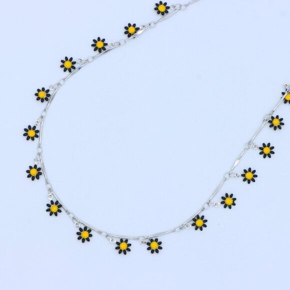 "New Beautiful Design Necklace Chain for Women/Girls, Gift, N994 - Picture 3 of 11